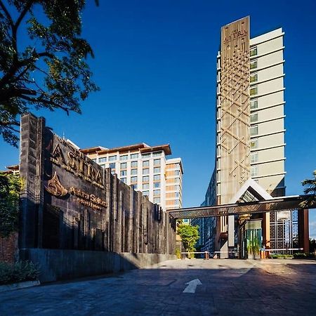 Astra Suites Central Chiang Mai Exteriör bild