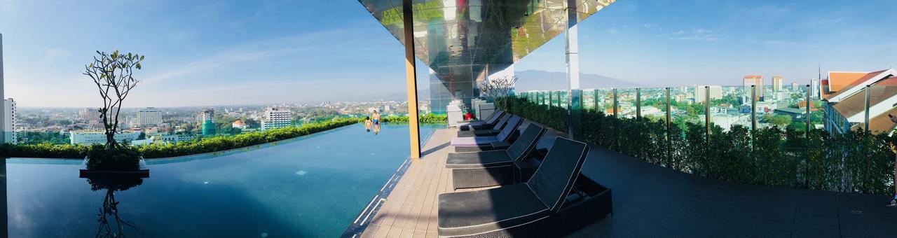 Astra Suites Central Chiang Mai Exteriör bild