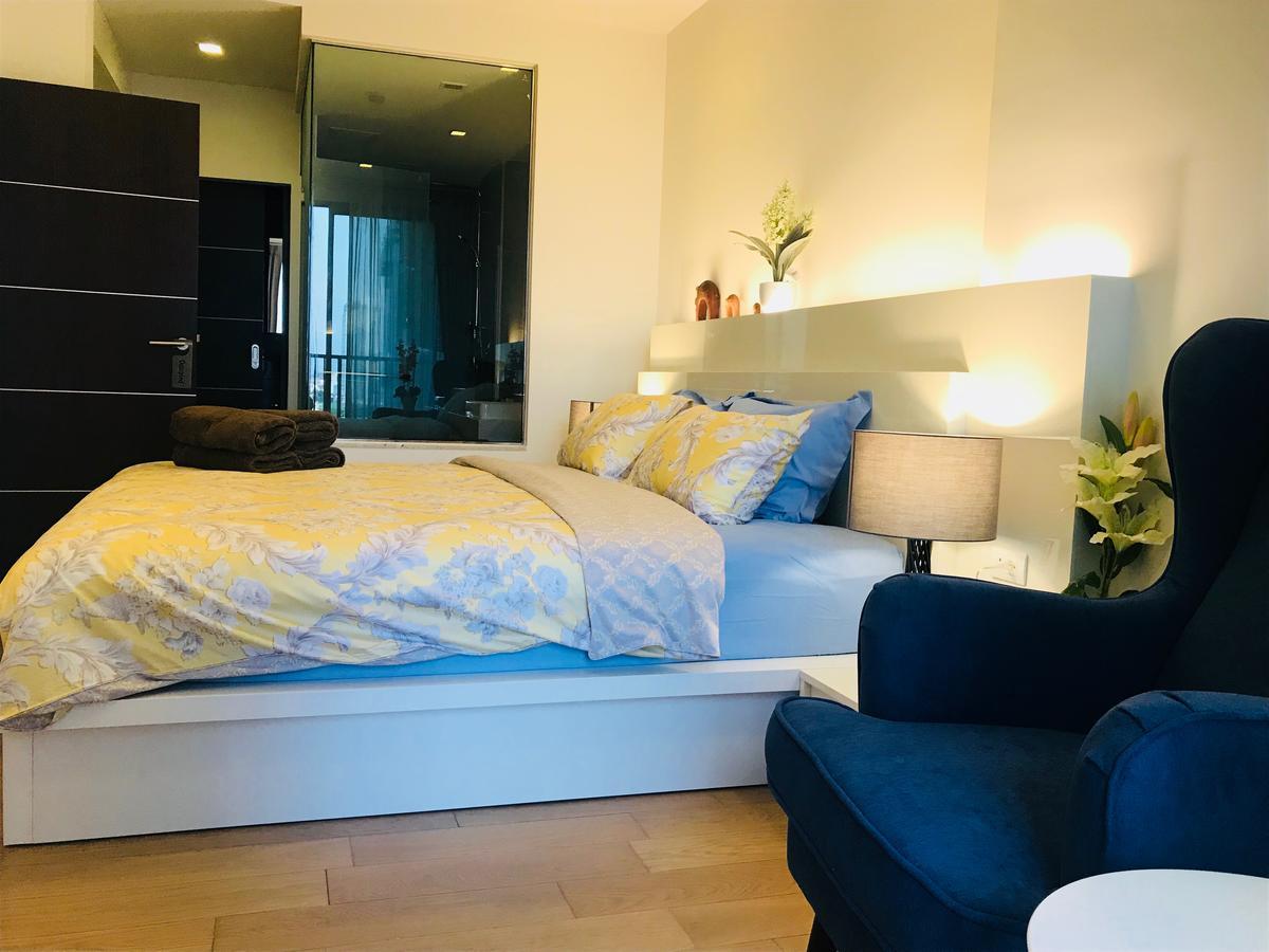 Astra Suites Central Chiang Mai Exteriör bild