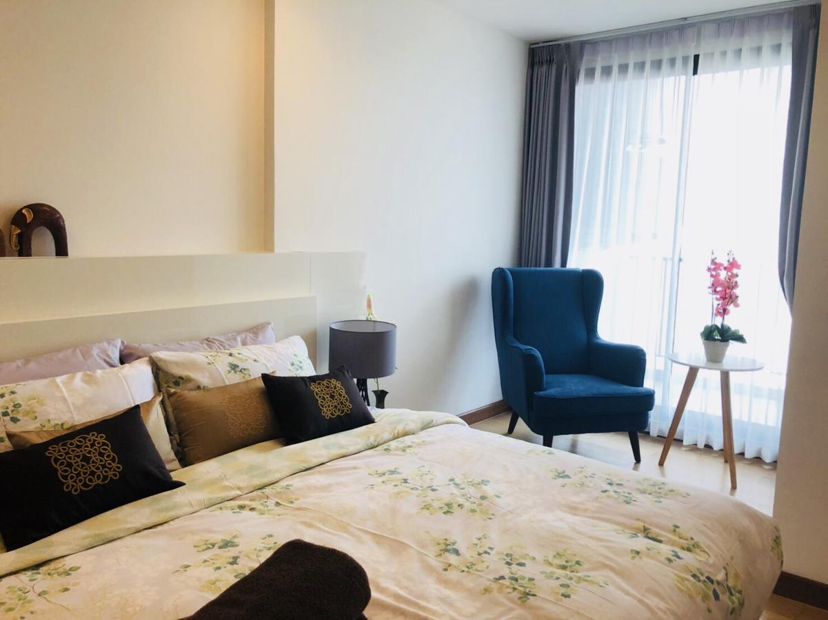 Astra Suites Central Chiang Mai Exteriör bild
